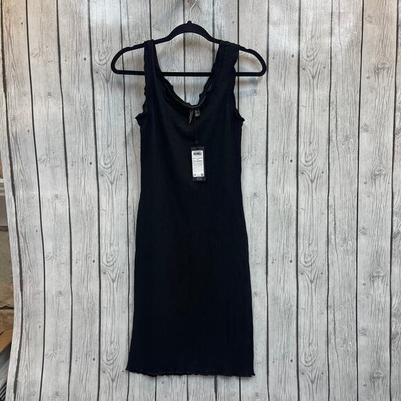 🆕NWT Vero Moda Ribbed Black Dress Size Large - Picture 3 of 4